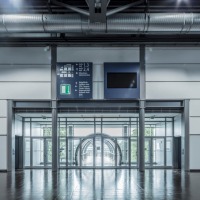 Übergänge von Messehalle zu Messehalle